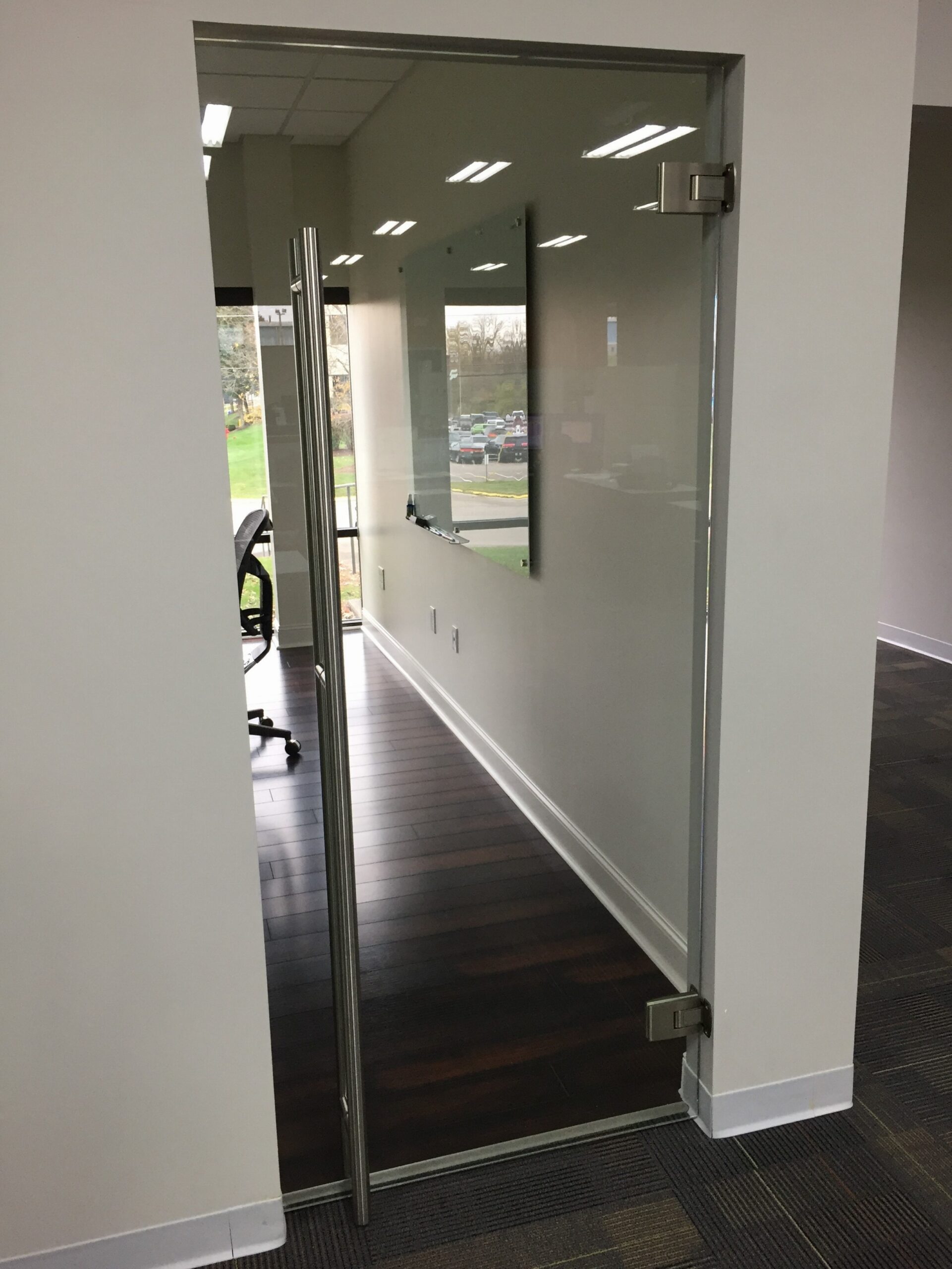 about-02 Frameless Office Door Scaled